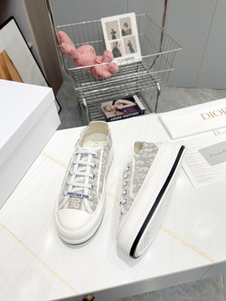 Christian Dior Walk'n'Dior Sneaker