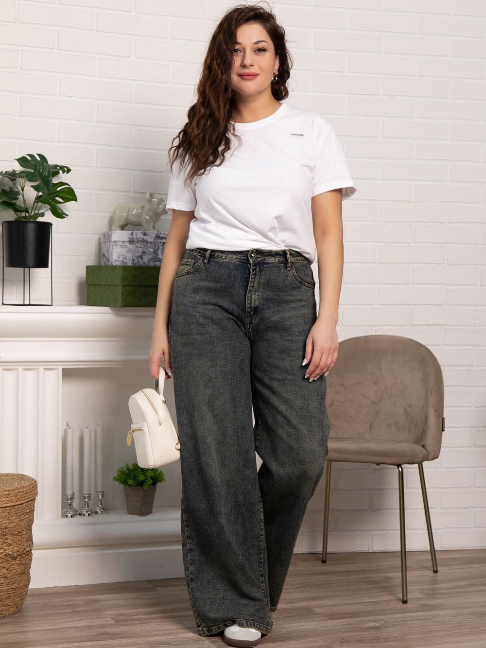 Футболка Блум (белая) Б15295-13М LT Collection