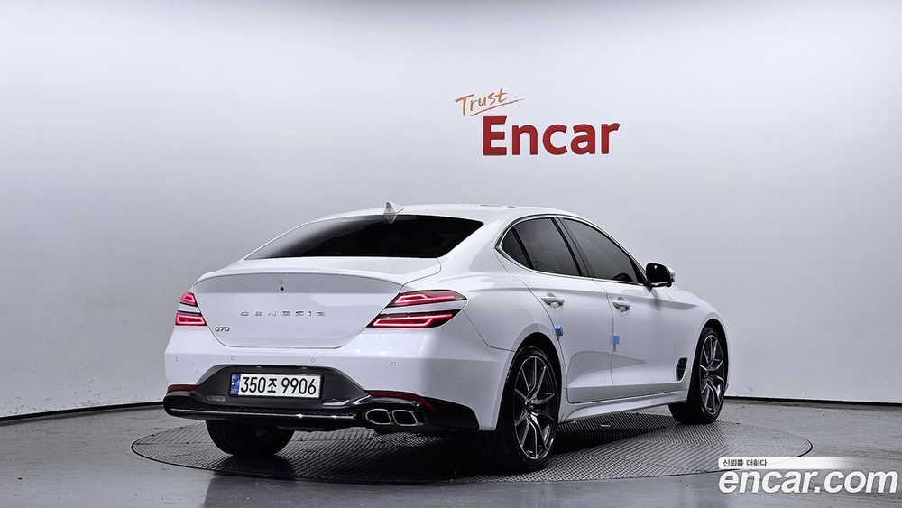 Genesis The New G70 Бензин 2.0T 2WD (06.2021)