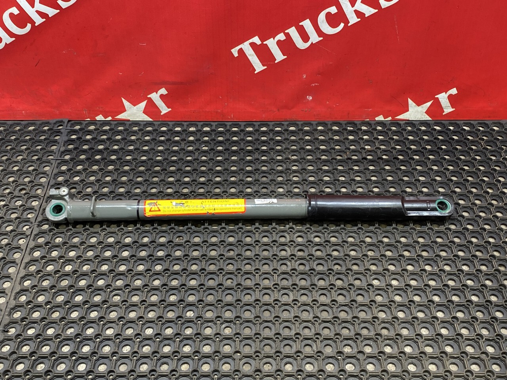 Цилиндр подъема кабины 2023г