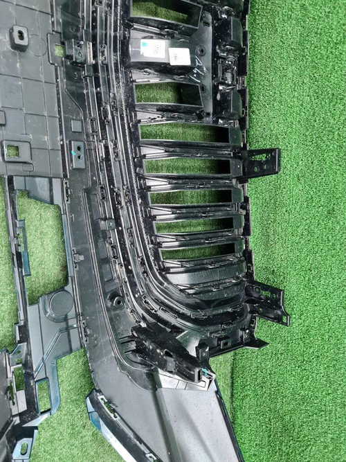 Бампер передний Geely Monjaro (2021-н.в.)