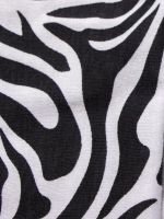 Костюм для девочки с юбкой-шорты на весну