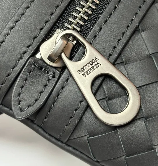 Сумка кросс-боди Bottega Veneta
