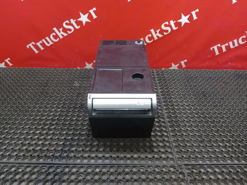 Холодильник 2016г