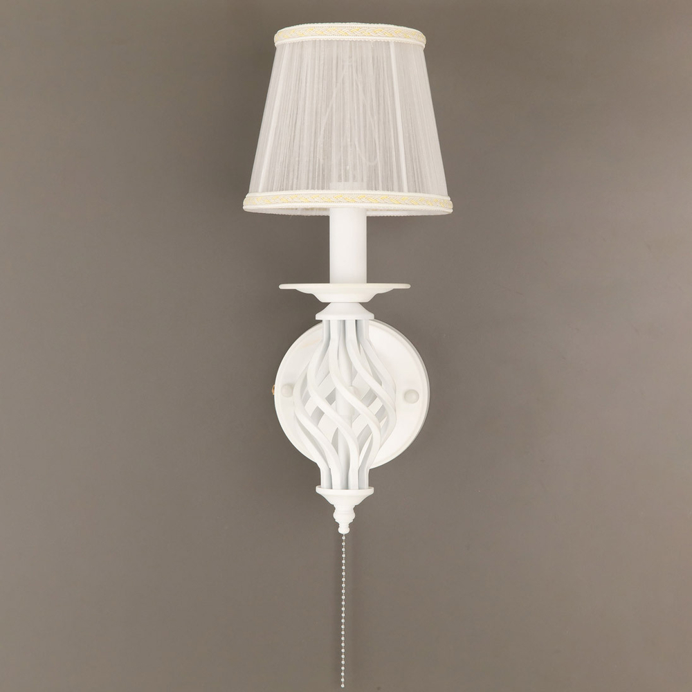 Citilux Ровена CL427310 Бра с абажуром и выключателем Белое