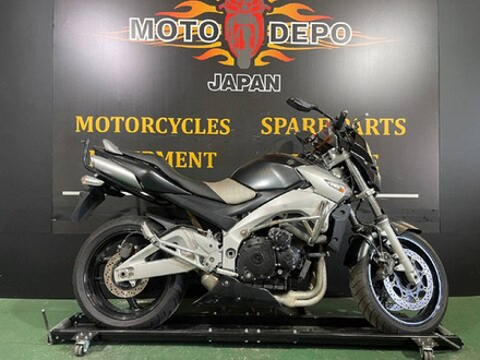 Suzuki GSR400 2008