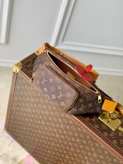 Louis Vuitton Rush Bumbag