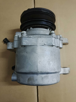 Компрессор кондиционера для Changan Oushang M70/M90