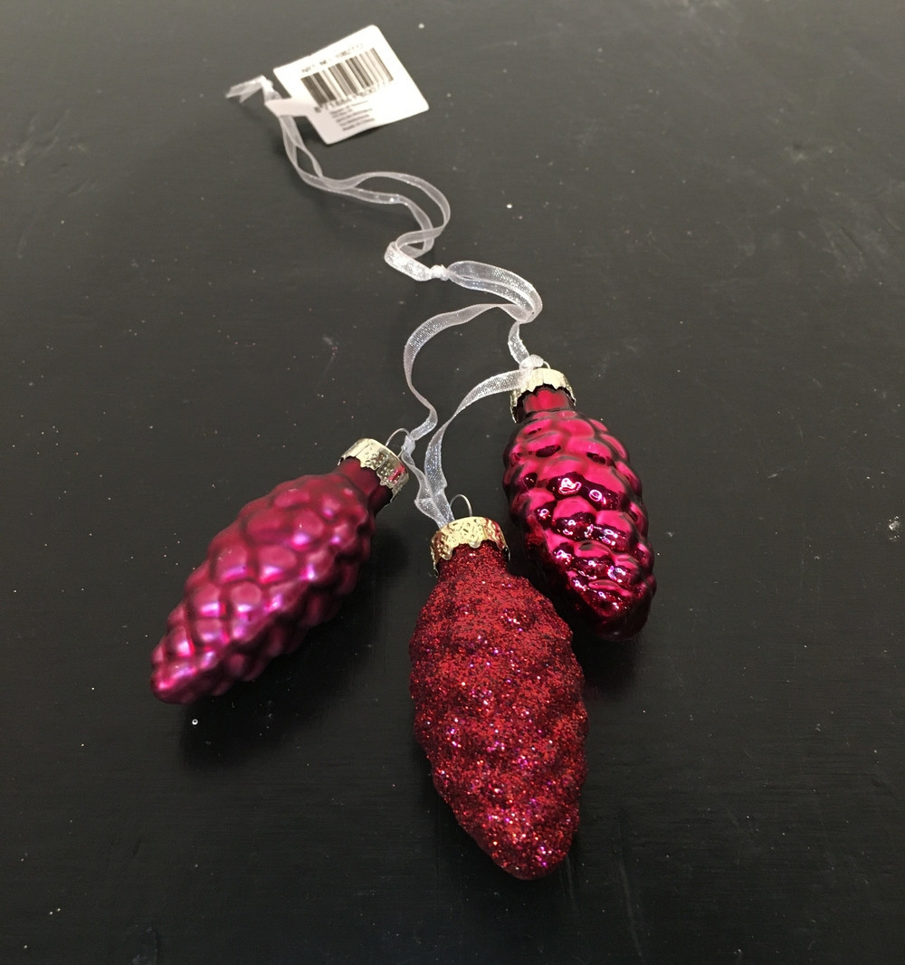 Набор елочных игрушек  48шт House of Seasons Шишки Ягодный смузи в ассортименте 2 вида