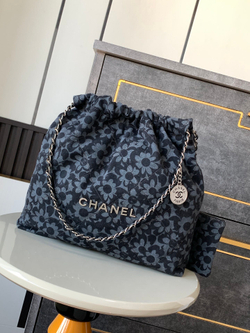 Chanel Bag 37 cm
