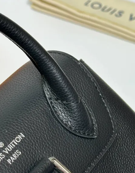 Рюкзак Louis Vuitton Lockme черный