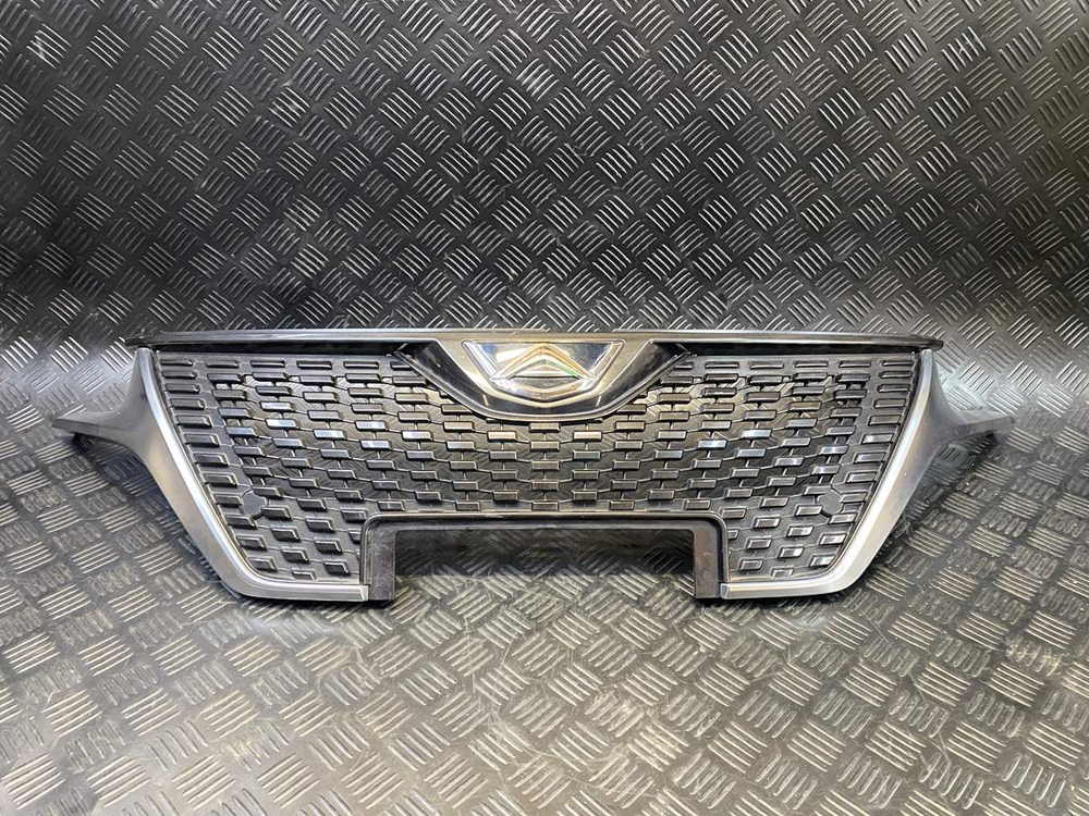 решетка радиатора Toyota Allion ZRT260 2017