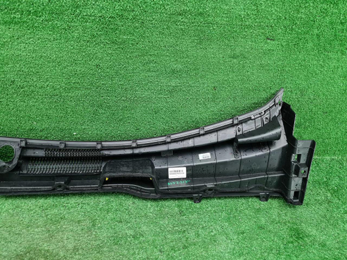 Жабо Geely Coolray (2019-2024)