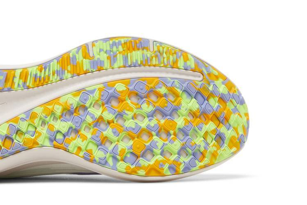 Кроссовки Nike Zoom Winflo 9 (Женская размерная сетка)