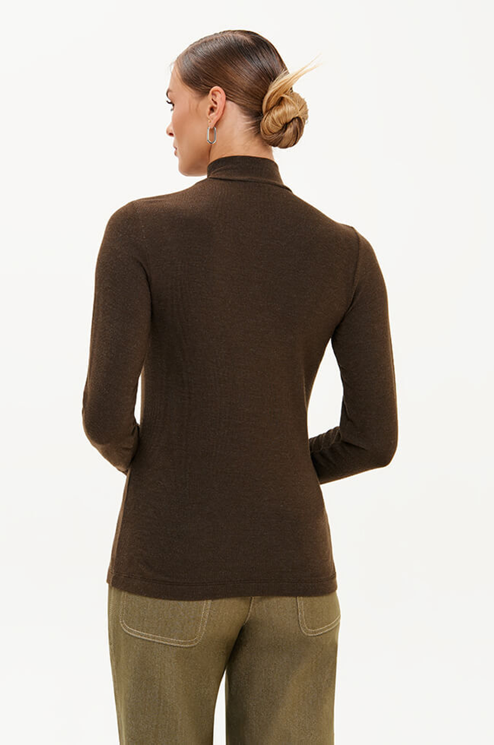 23341 Водолазка женская (темно-коричневый)