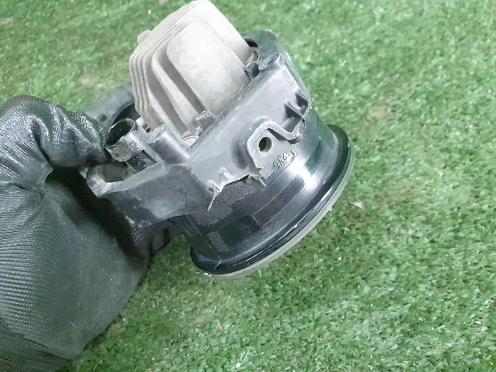 ПТФ правая Toyota Land Cruiser Prado 150 (2017-н.в.) LED