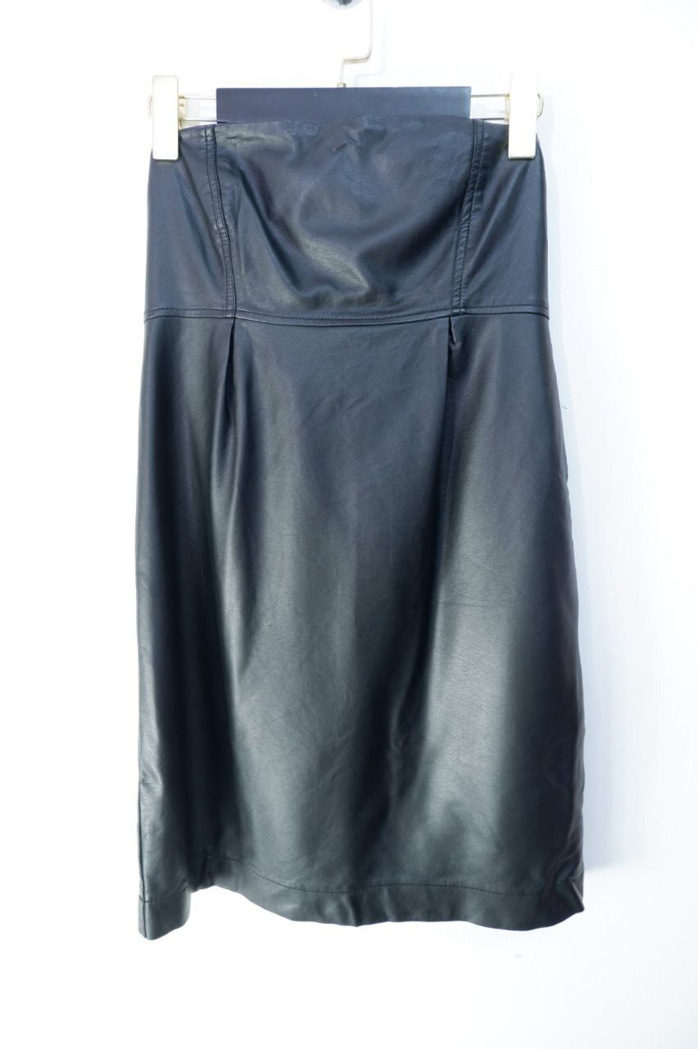 Платье Oodji лаконичное 40 размер