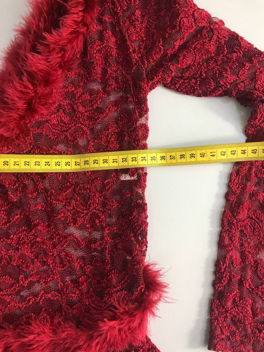 Блузка Wonderful гипюровая, визуально на 42 размер