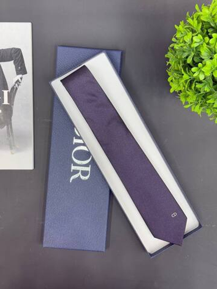 Галстук Christian Dior