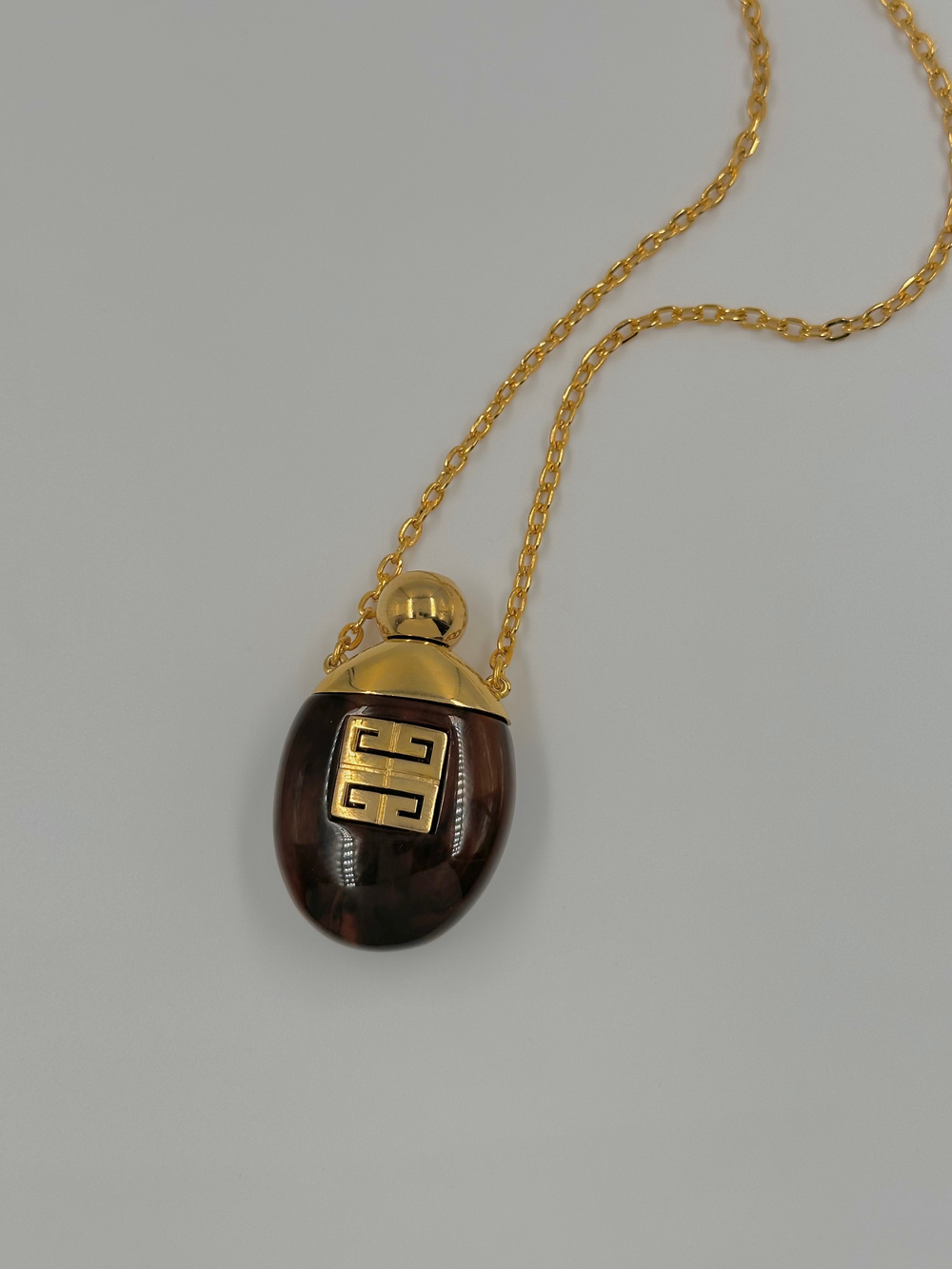 Кулон-флакон Givenchy