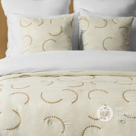 Покрывало велюровое с вышивкой ДЖЖИМ (арт. BL02-290-01) - 230х250 см. - молочное