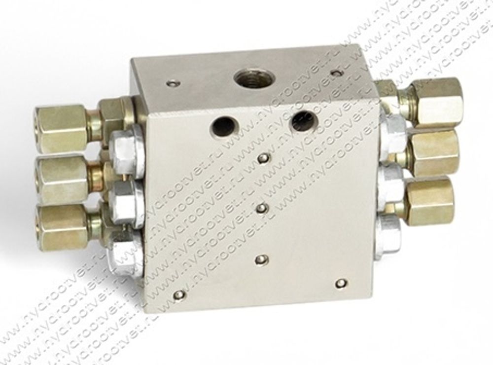 SSV6 - Питатель для прогрессивных систем смазки с рабочим давлением 300 бар, количество выходов 6, максимальная доза 0,2 мл/цикл, без реле