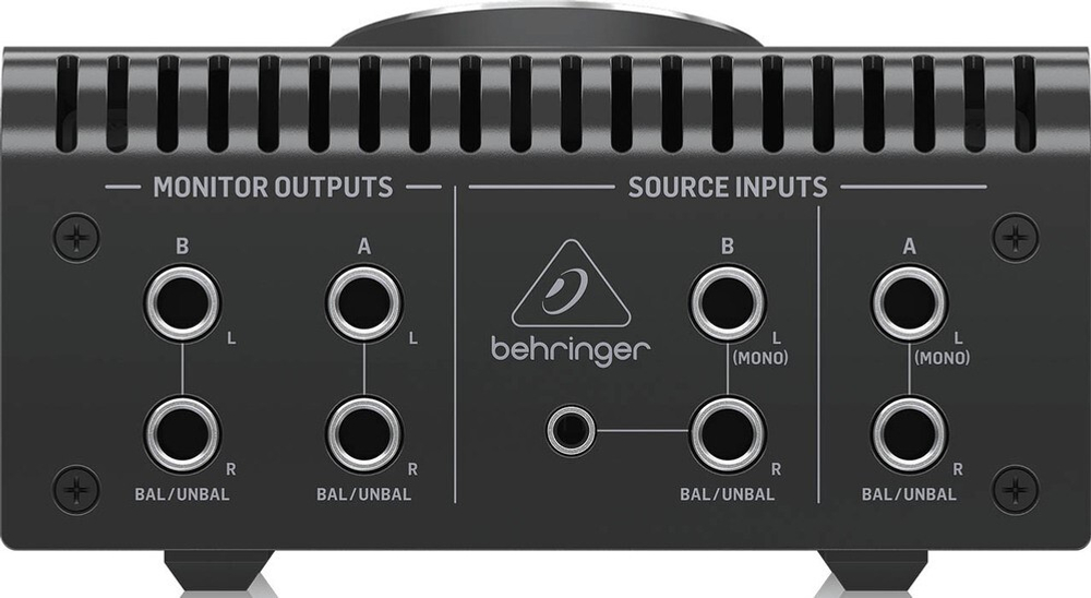 Behringer Studio M