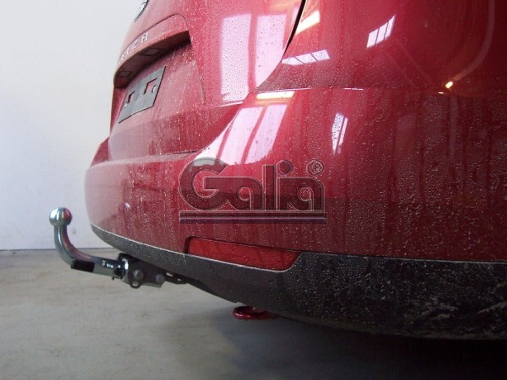 Фаркоп оцинкованный Galia S095A для SEAT Ibiza IV хетчбек 3/5 дверей 2008-2017, Ibiza ST универсал 2010-2017(паспорт и сертификат в комплекте)(без электрики)