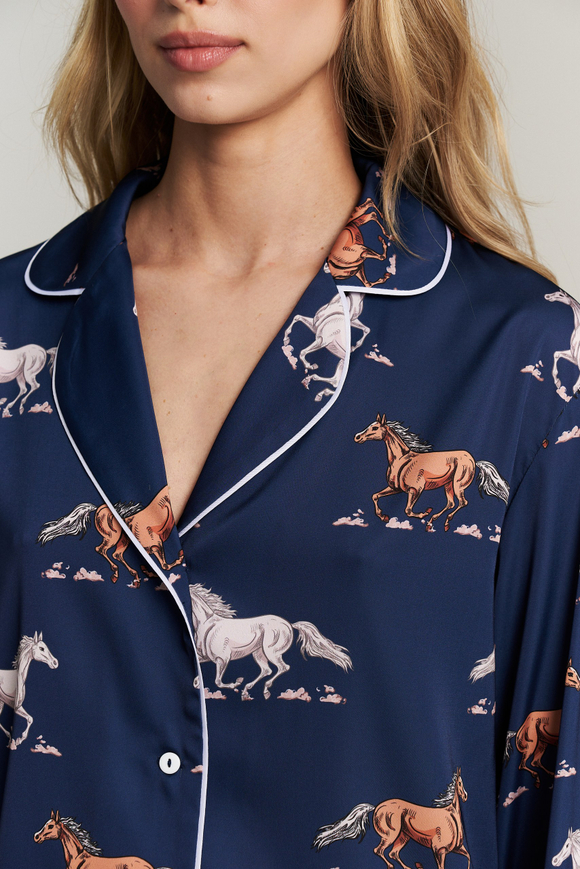 Шелковая блуза с кантом - лошади
