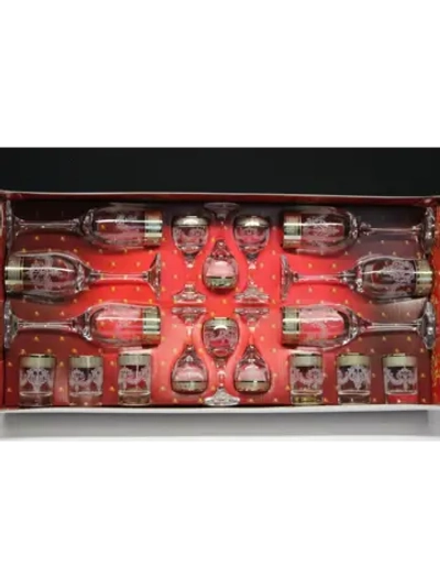 Подарочный набор 18 предметов с бокалом