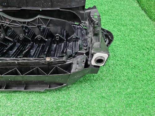 Решетка радиатора BMW X6 G06 (2019-2023)