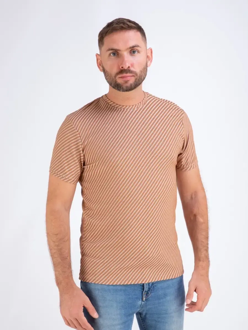 Футболка мужская однотонная базовая