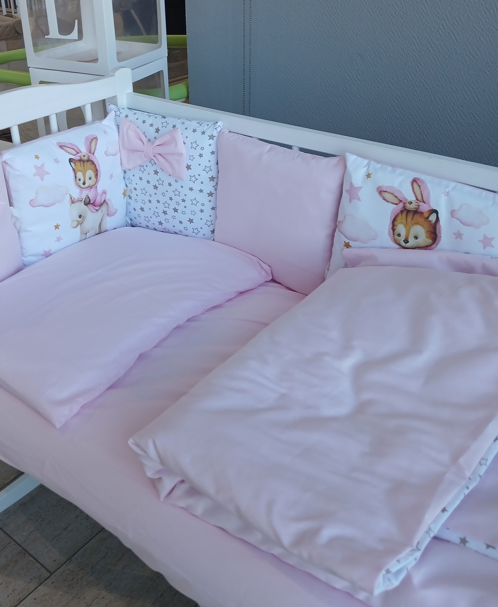 Комплект в кроватку 18 предметов "Тигренок в розовой пижаме" розовый, сатин