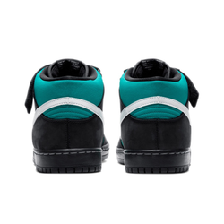 Кроссовки Nike SB Dunk Mid 'Freshwater' CV5474-001