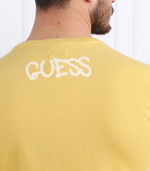 футболка banksy queen GUESS - желтый(M3RI1U KBDL0)