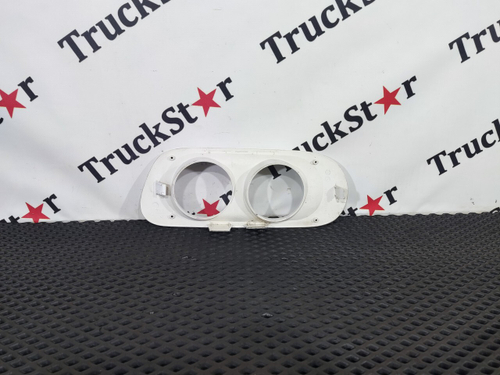 Облицовка ПТФ правая