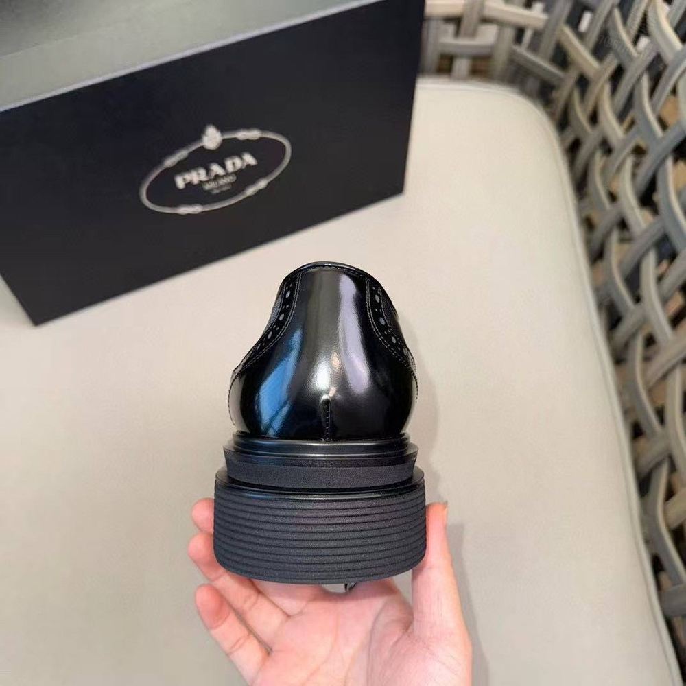 Туфли Prada