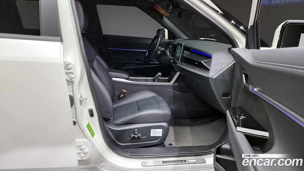 KG Mobility (Ssangyong) Torres Бензин 1.5 4WD (07.2023)