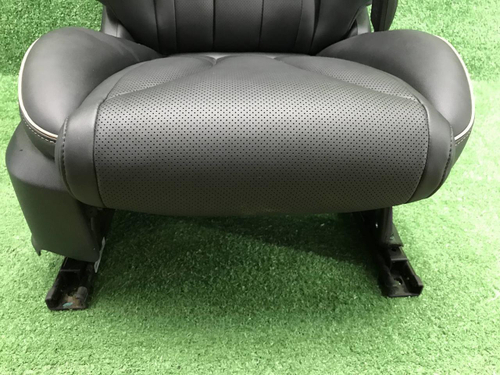 Сиденье переднее правое Omoda C5 (2022-н.в.)