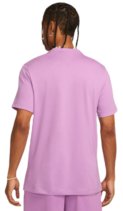 Футболка мужская теннисная Nike Sportswear Club T-Shirt - violet shock