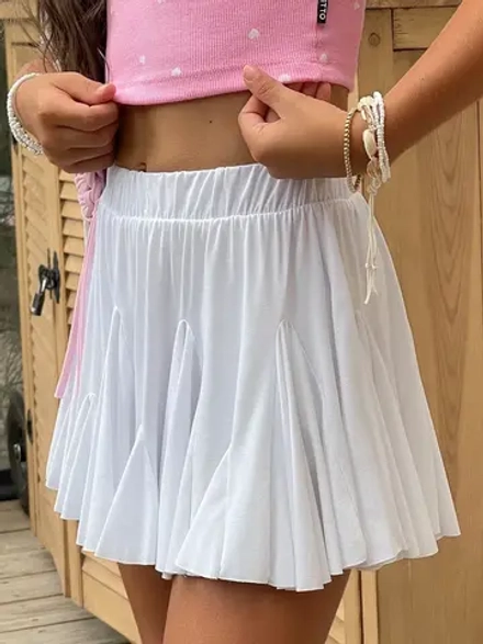 Белая юбка-шорты для девочки в школу