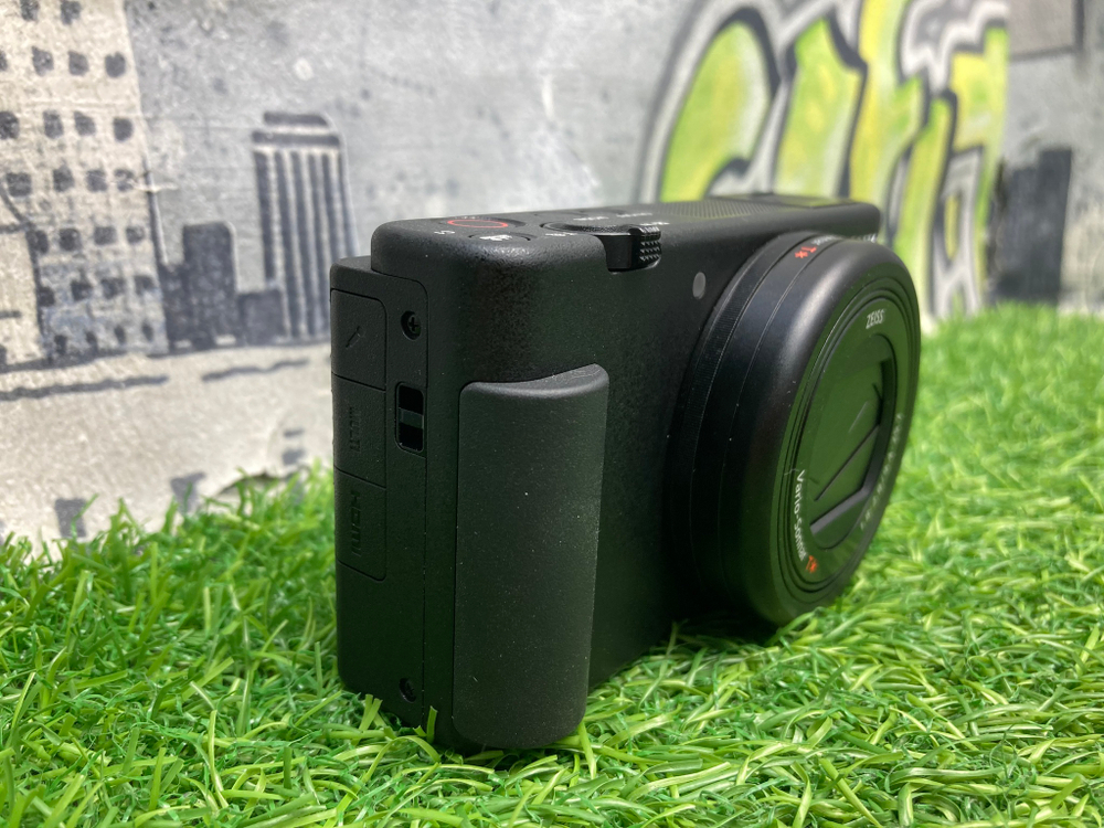 Sony ZV-1