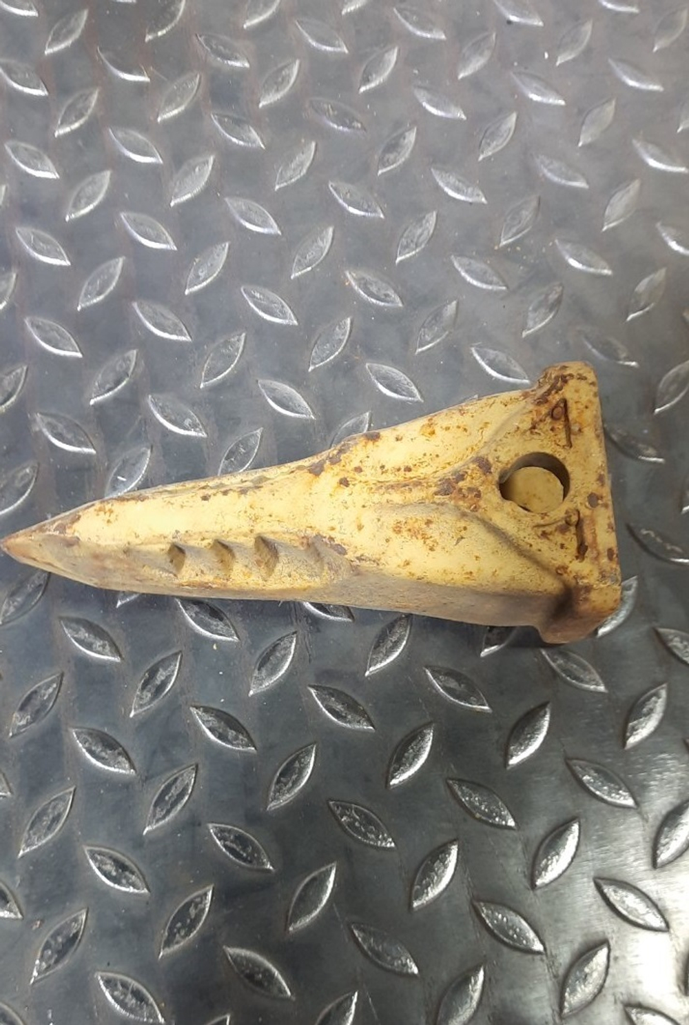 Коронка 1U3202RC скальная (J200)