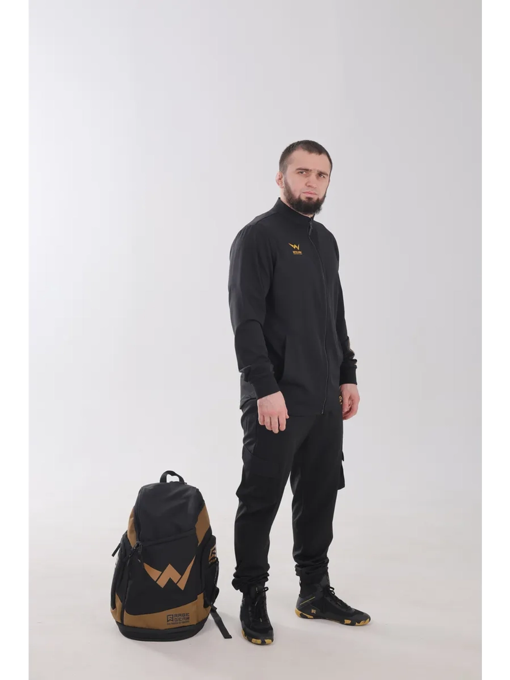 Спортивный костюм тонкий на молнии без капюшона