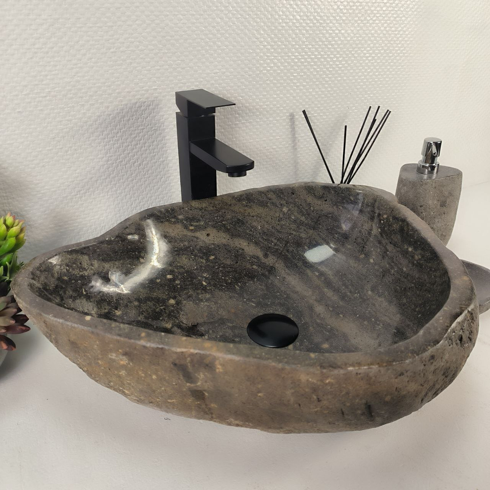 Раковина из речного камня RS-65188 53*41*15 0857