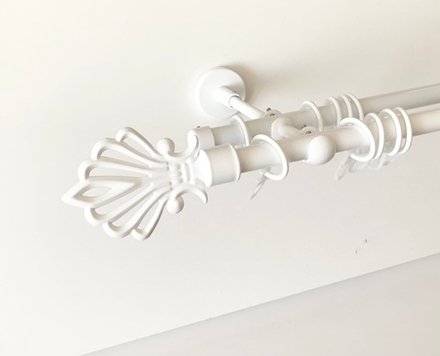 Карниз кованый "Пальма Ост" d16/16 мм двухрядный, цвет белый