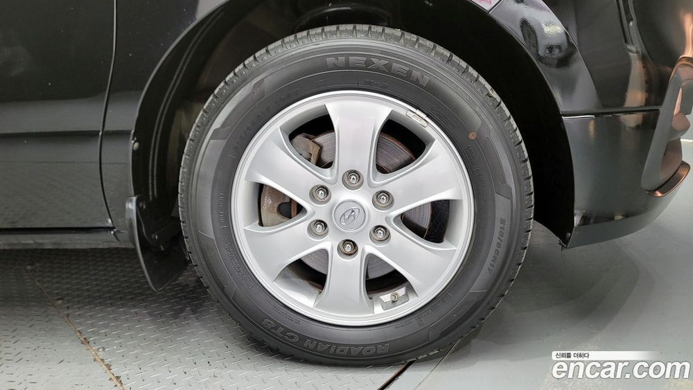 Hyundai The New Grand Starex Wagon 11-и местный (09.2019)