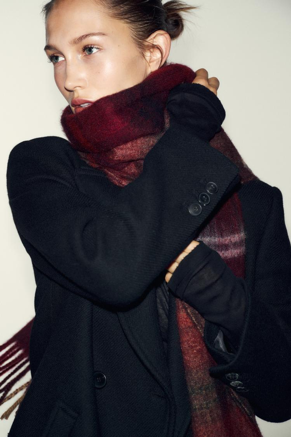 ZARA ЖАККАРДОВЫЙ ШАРФ В КЛЕТКУ, ГРАНАТОВЫЙ