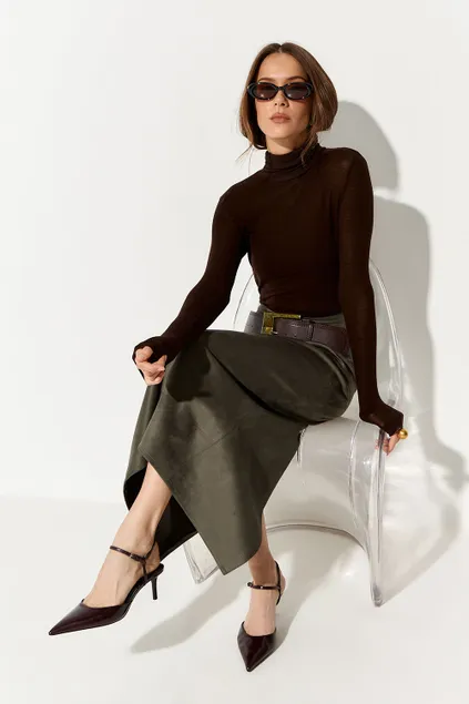 Юбка карандаш из экозамши цвета хаки