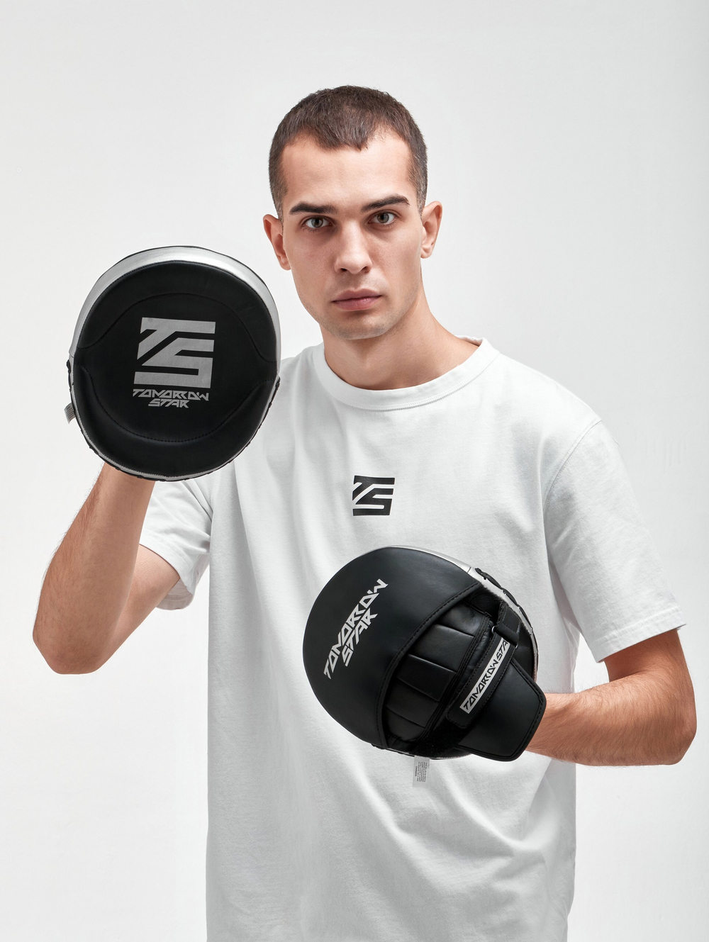 Лапы тренерские Tomorrow Star Master